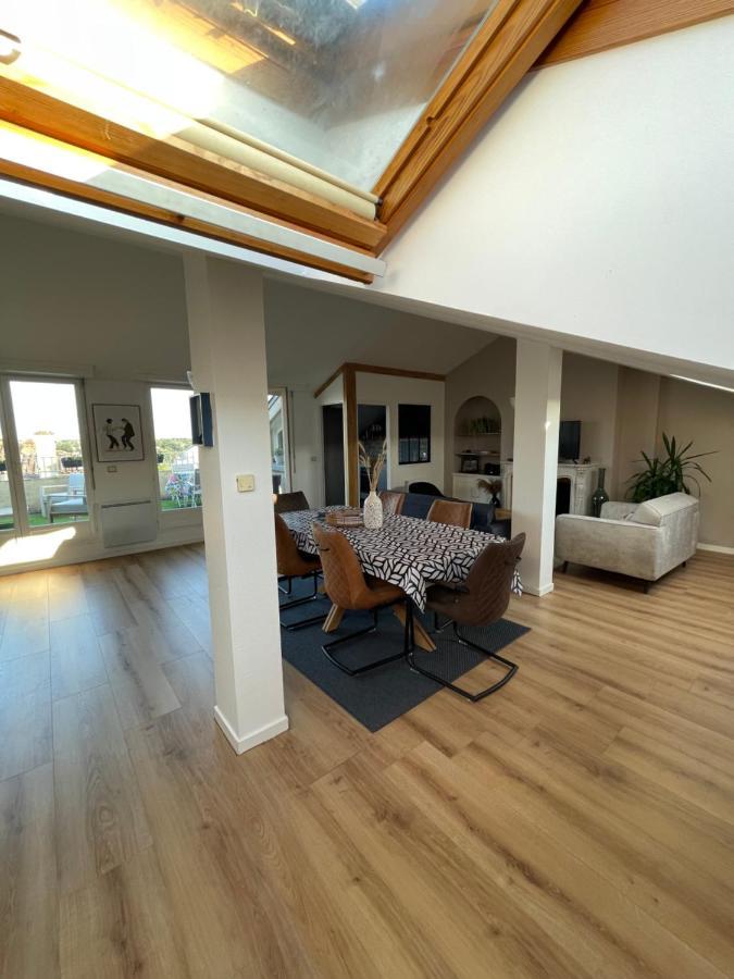 פואטייה Grand Appartement Hypercentre Avec Terrasse Et Parking מראה חיצוני תמונה